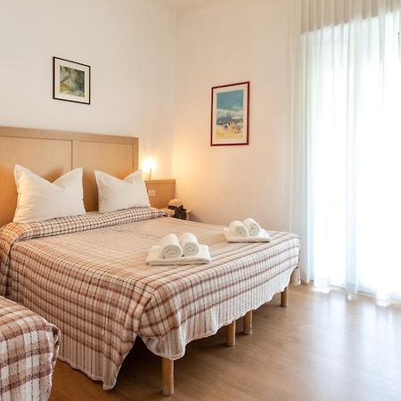 Hotel Venezia E La Villetta Lido di Jesolo Kültér fotó