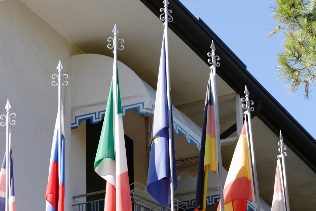 Hotel Venezia E La Villetta Lido di Jesolo Kültér fotó