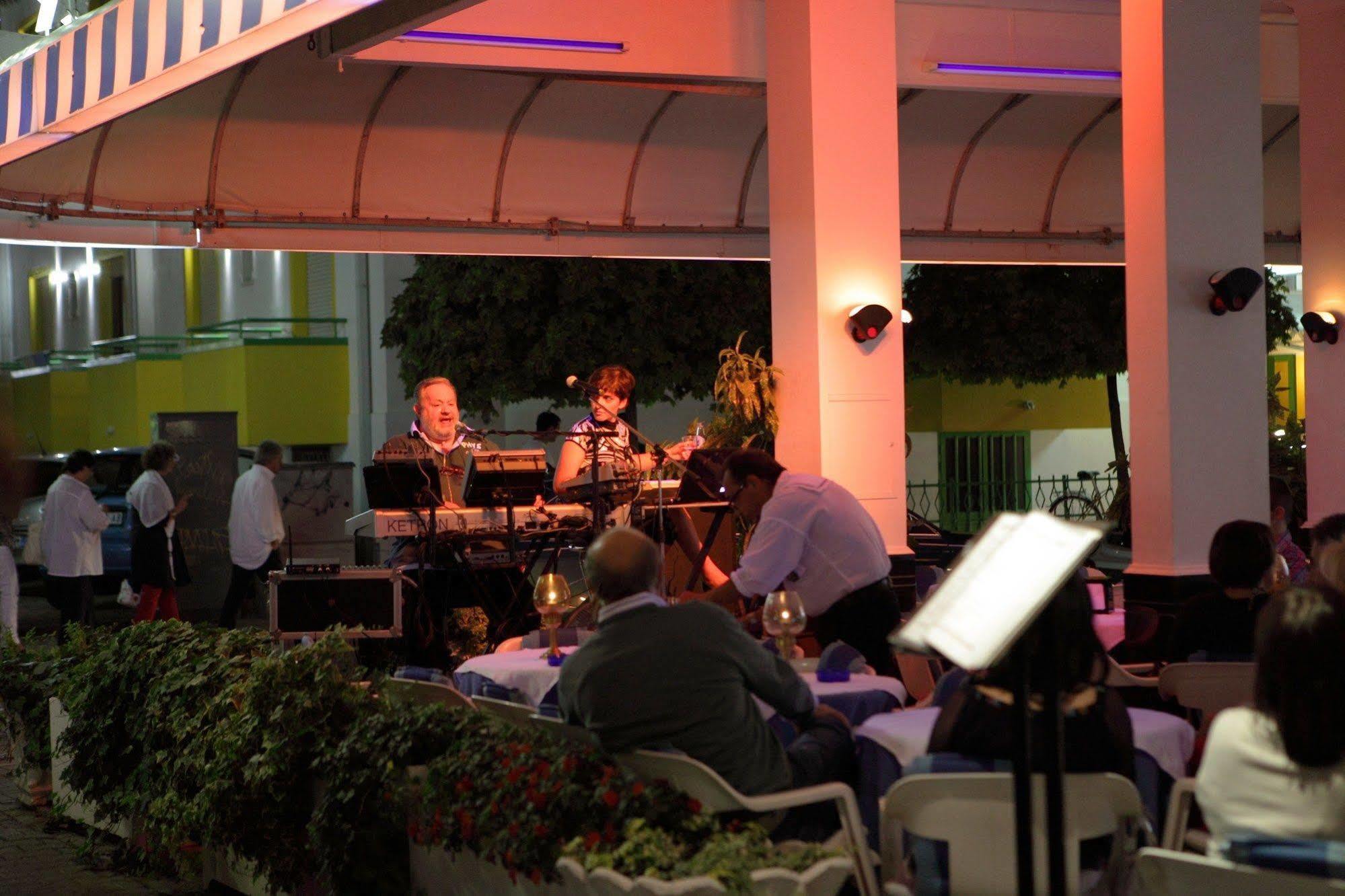 Hotel Venezia E La Villetta Lido di Jesolo Kültér fotó