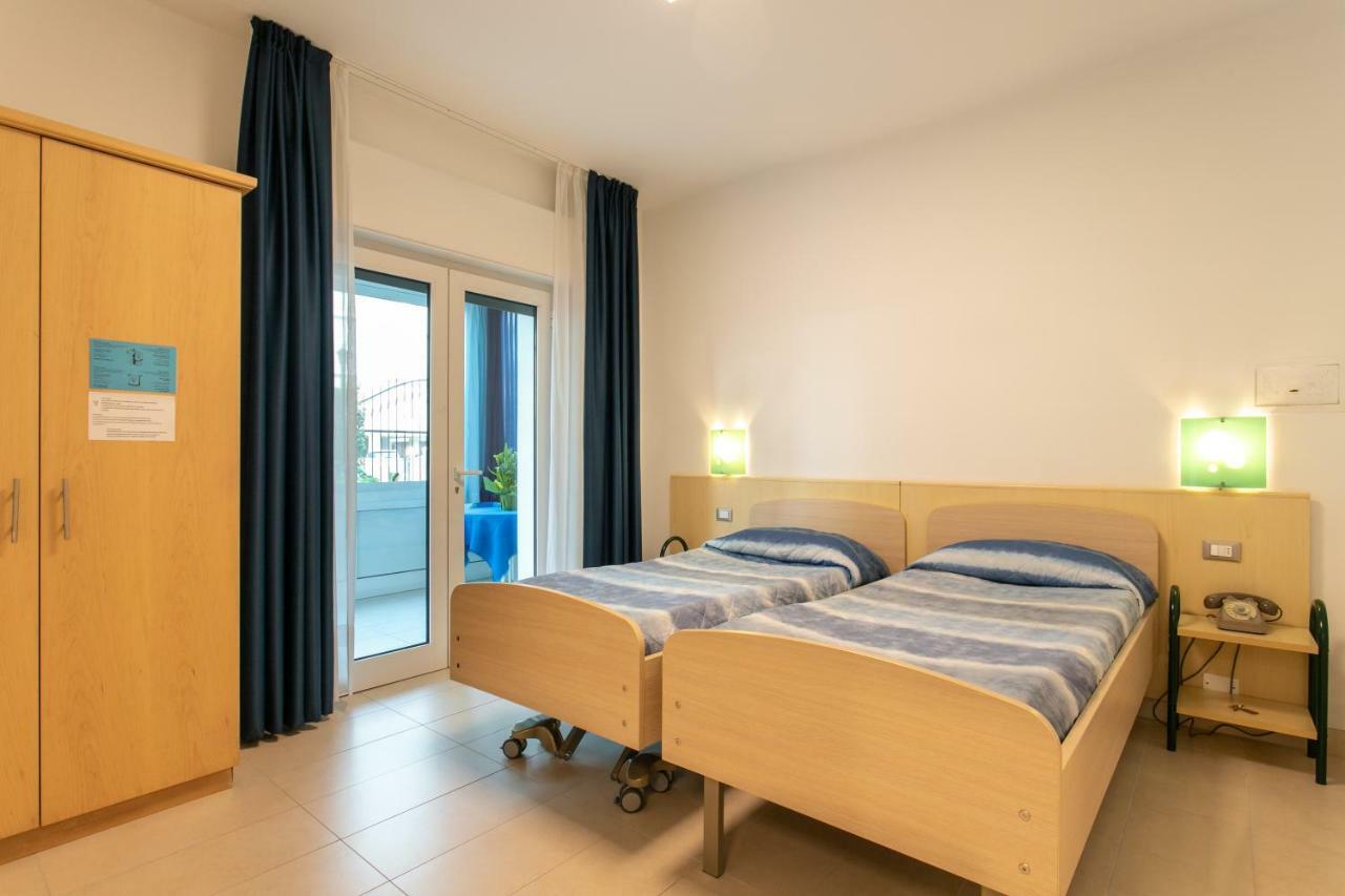 Hotel Venezia E La Villetta Lido di Jesolo Kültér fotó