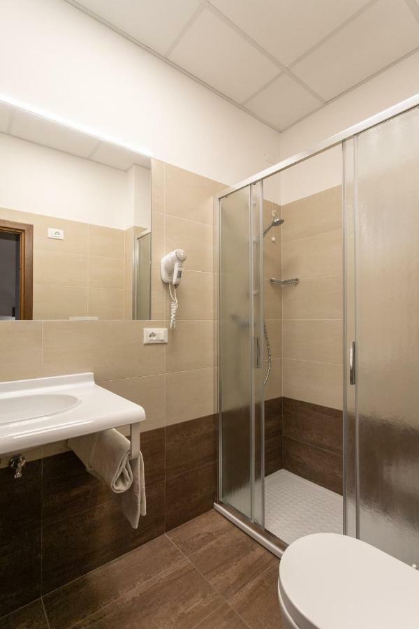 Hotel Venezia E La Villetta Lido di Jesolo Kültér fotó
