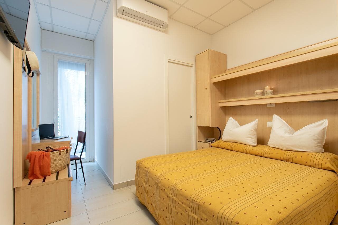 Hotel Venezia E La Villetta Lido di Jesolo Kültér fotó
